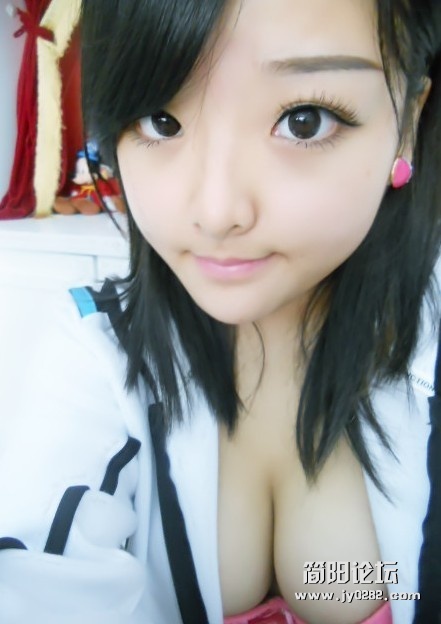 17岁小萝莉梦婵婵网晒性感照Img4178200_n.jpg