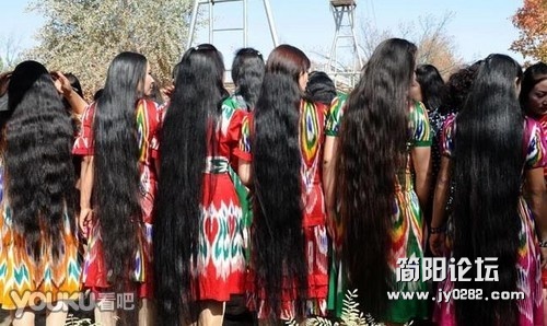 这就是维族姑娘的头发，长暴了051000004FFF8E6267585721200202C9.jpg