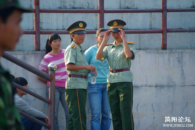 军训女教官才是真“女神” (1).jpg