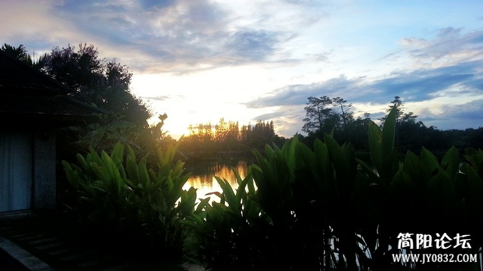 nEO_IMG_20120912_073320.jpg
