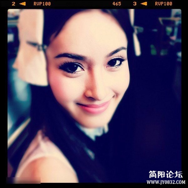 泰国变性人妖私房照曝光 比女人还妩媚动人815091505d030dd30ce.jpg