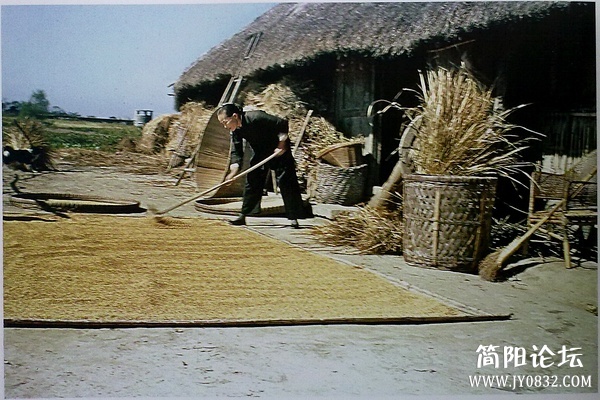 飞虎队队员眼中的中国农村 还原抗战时原貌.jpg