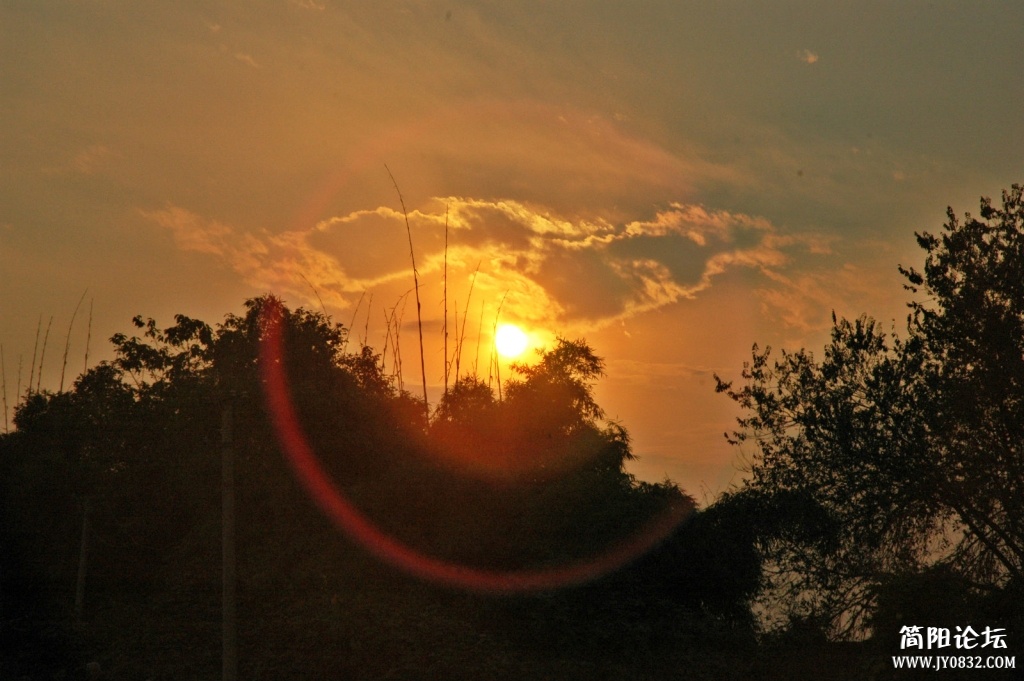 夕阳.jpg