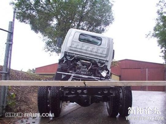 20120530_d773119e83b5c737f1ecSC9R67Cdd8dm[1].jpg