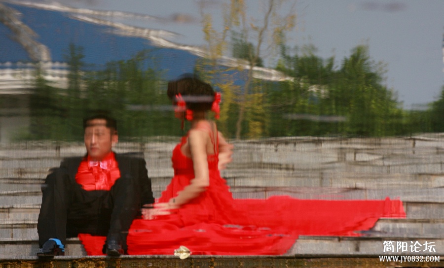《印象2012》组照6.jpg