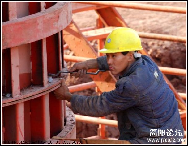 建设者4.jpg
