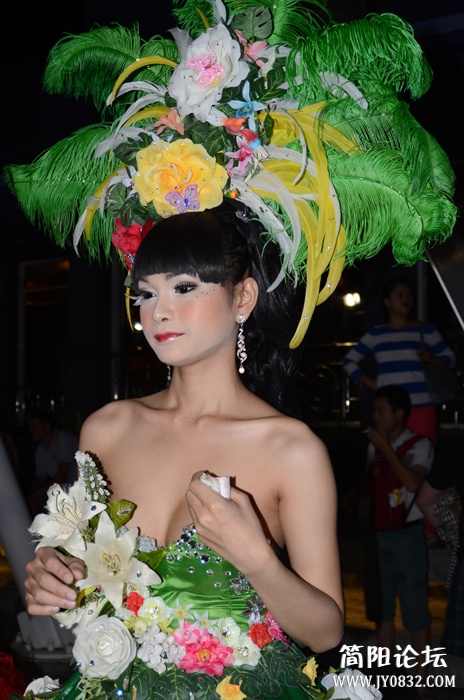 人妖06.jpg