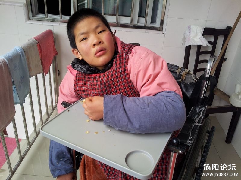 偏瘫的弱智儿