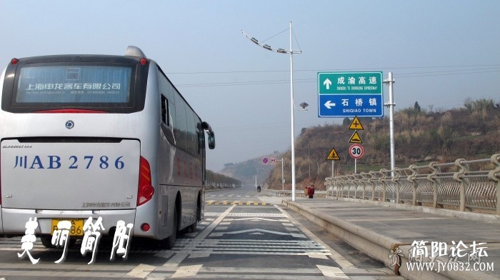 13012313552822152[1].jpg