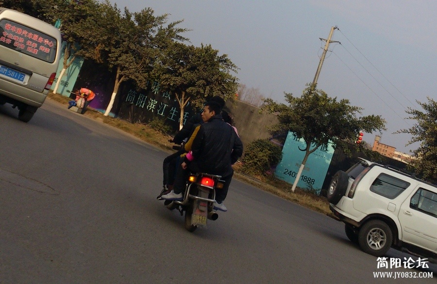 07.jpg