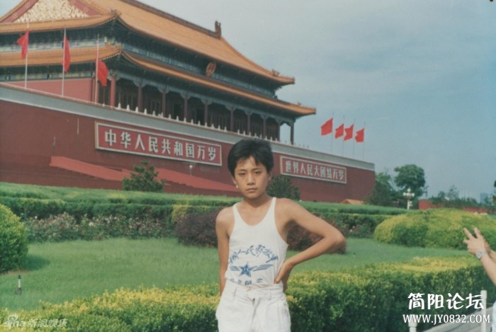 刘烨.jpg