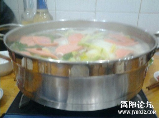 白锅兔头