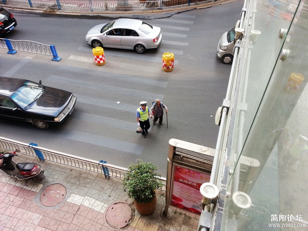 nEO_IMG_20130425_174041.jpg
