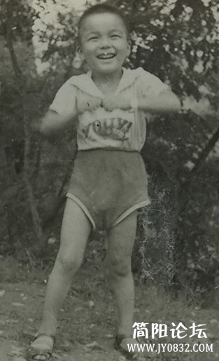 小时候.jpg