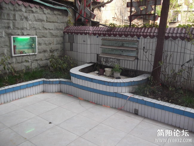 2011041060955625.jpg