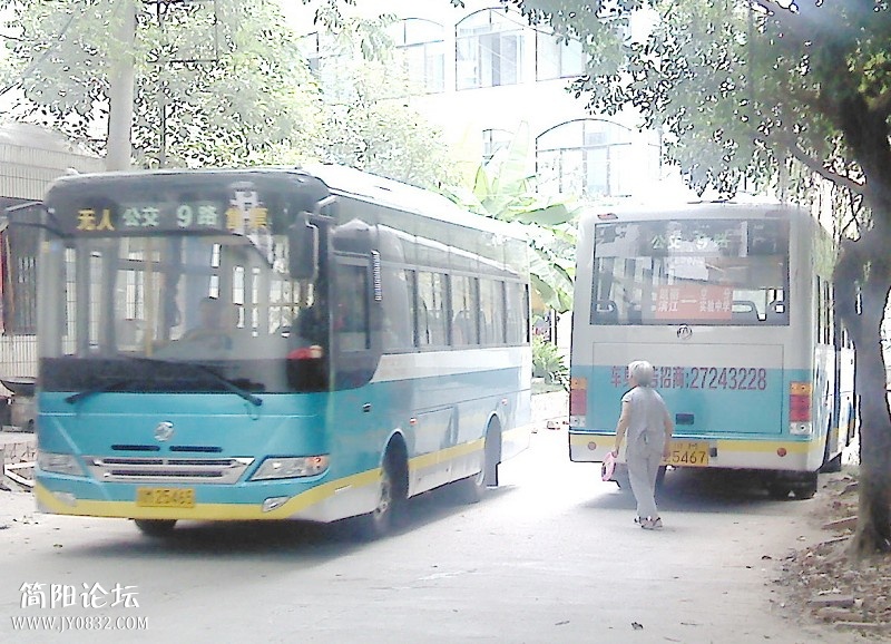 9路车.jpg