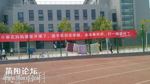 99KNL4JC43UD0031.jpg