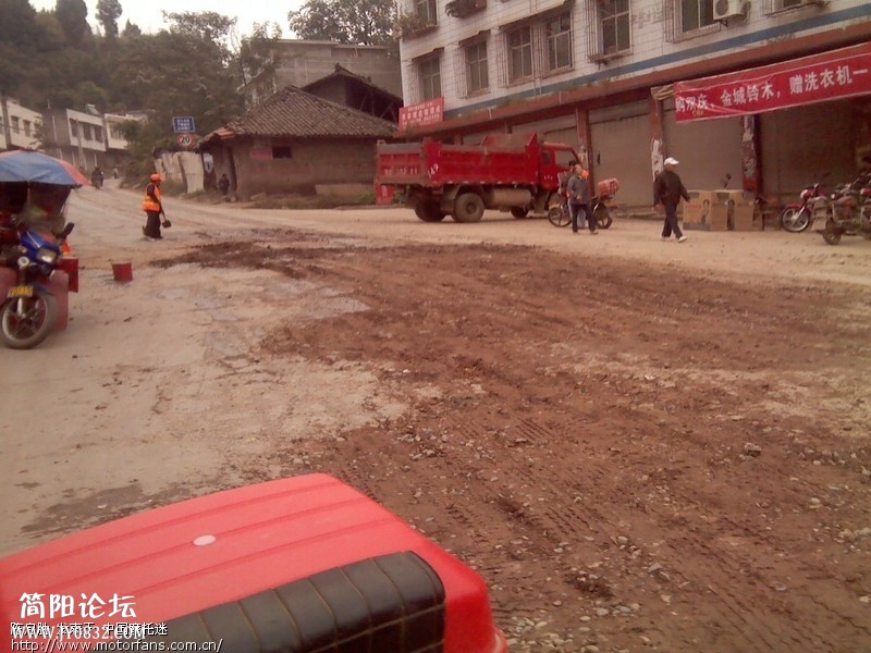 u1nHI87pG2920.jpg