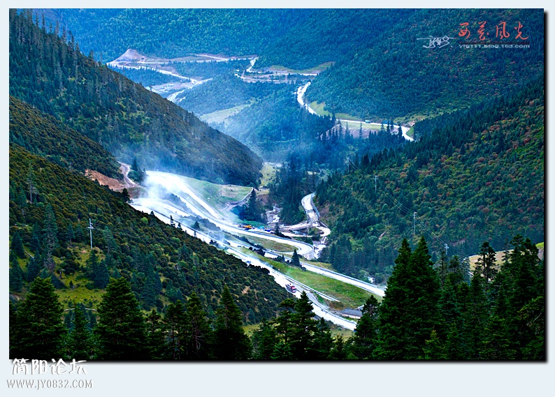 九曲十八弯 只是通往圣地的一段.jpg