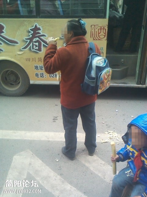 131946ay3niieisccbyyri_副本.jpg