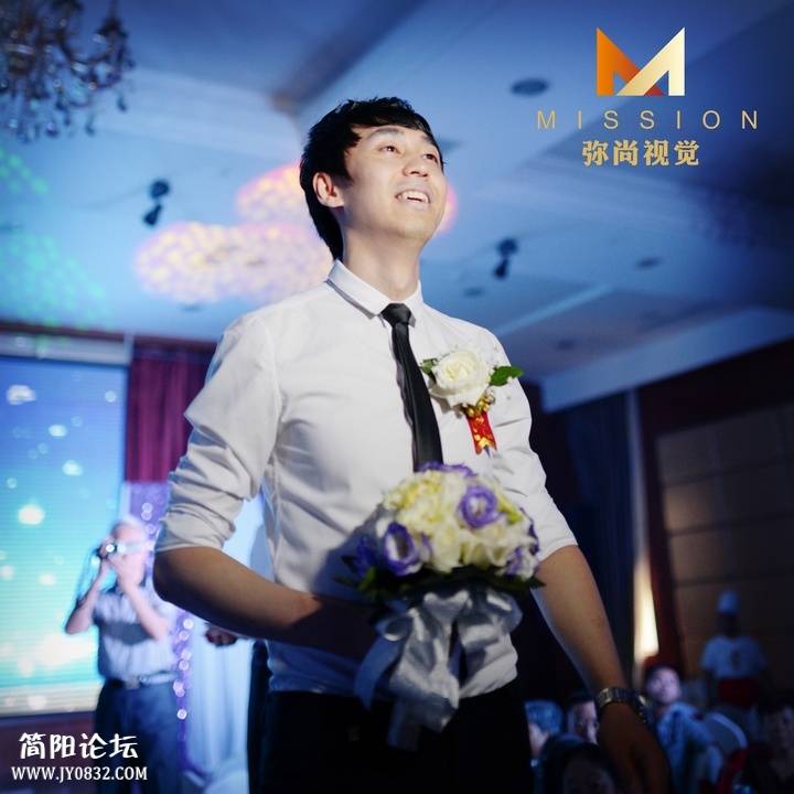 LEO_1067.jpg