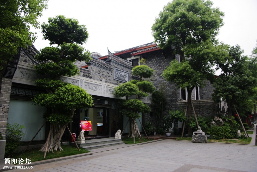 _IGP6752_调整大小.jpg