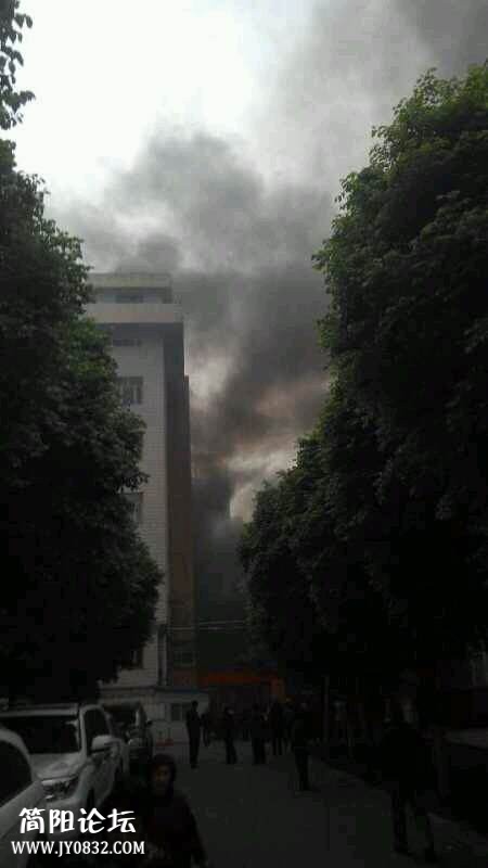 QQ图片20140522102337.jpg