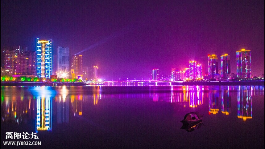 一江两岸华灯霓裳（简阳）.jpg