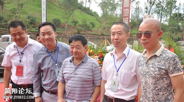 201471217381115035_2345看图王.jpg