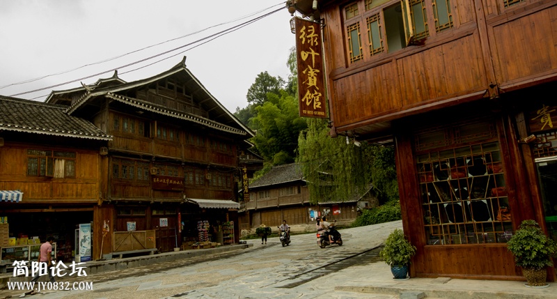 侗寨建筑-4.jpg
