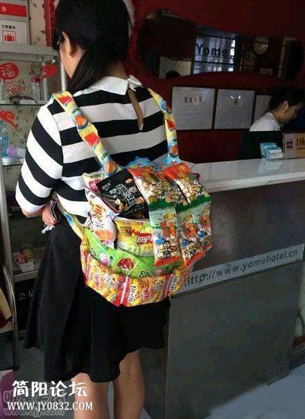 吃货们最爱的背包！.jpg