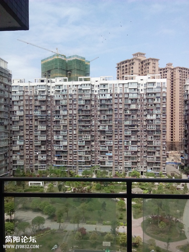 2014041152921753.jpg
