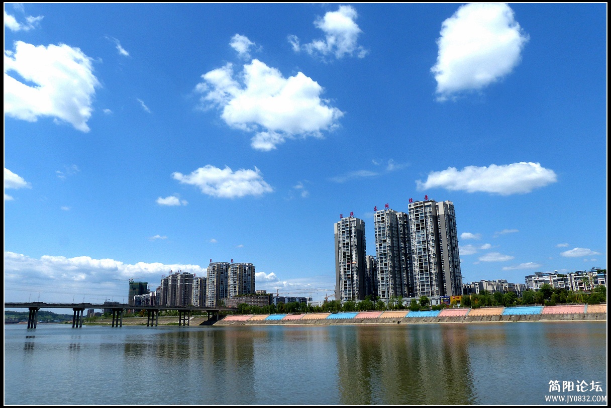 P1320117_副本.jpg1.jpg