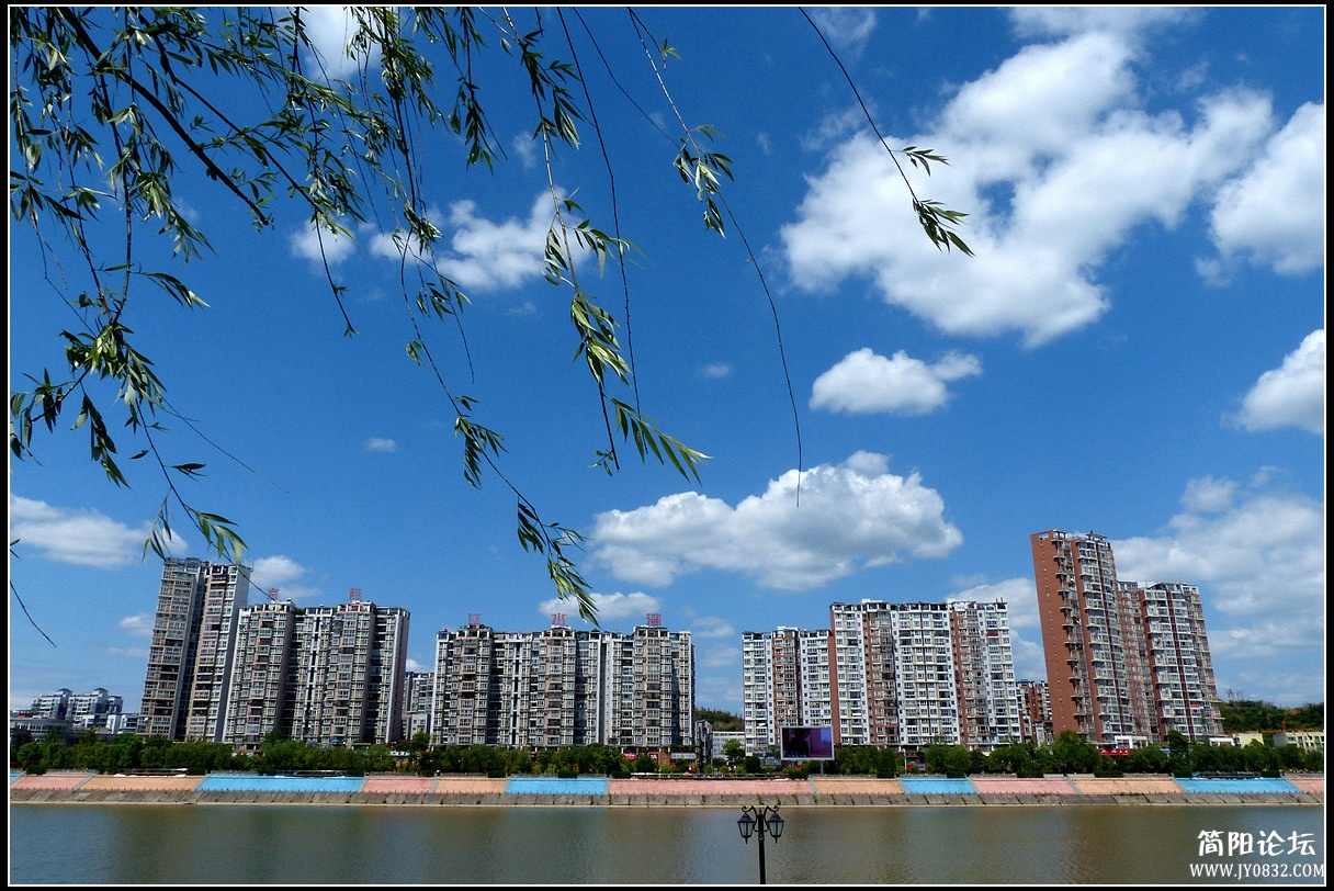 P1320129_副本.jpg1.jpg