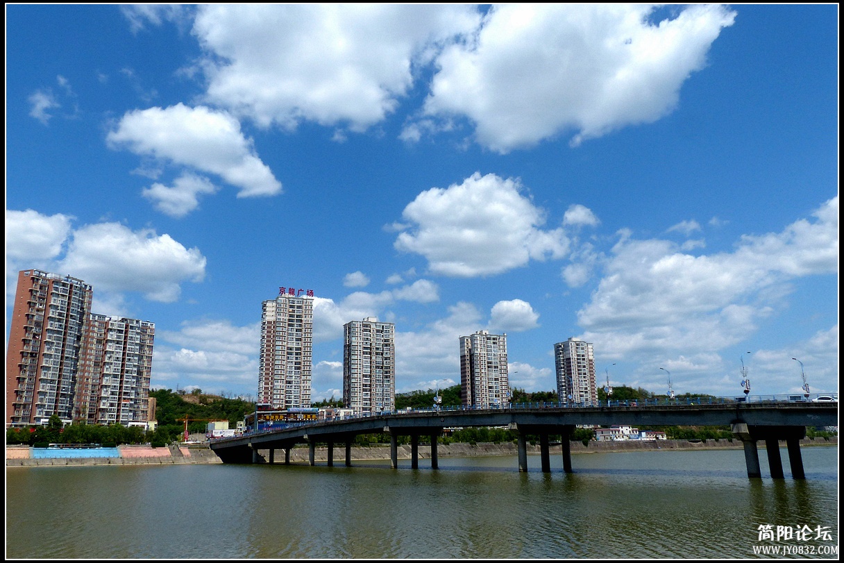 P1320132_副本.jpg1.jpg