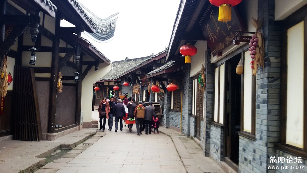 2014-11-0108.jpg