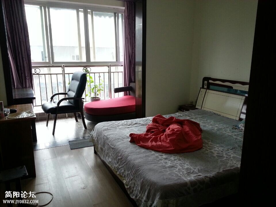 2014092138766753.jpg