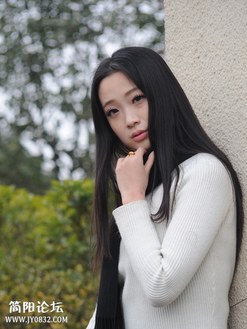 施 奈德 (1).jpg