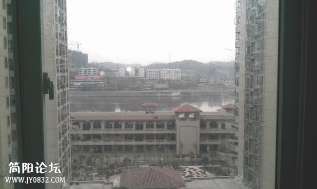 2012040751501205.jpg