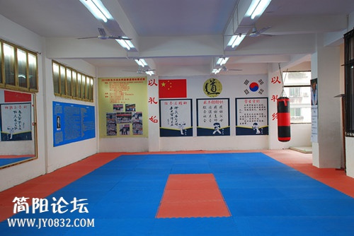 跆拳道训练馆2_副本.jpg