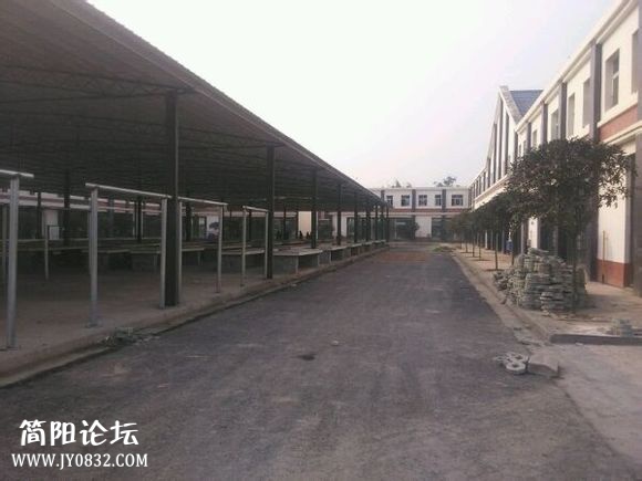 综合市场2.jpg