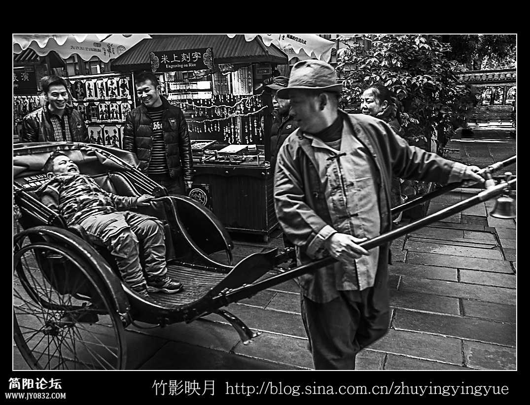 众星捧月.jpg