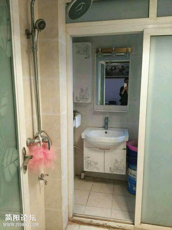 2015042652574125.jpg