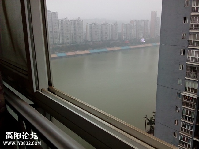 2015020132262063.jpg