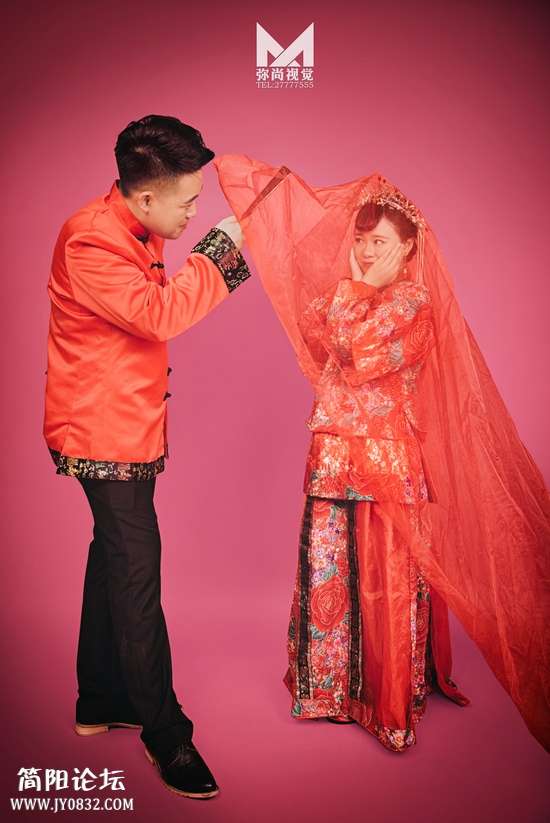 LEO_6898 20寸亚光拉米摆台.jpg