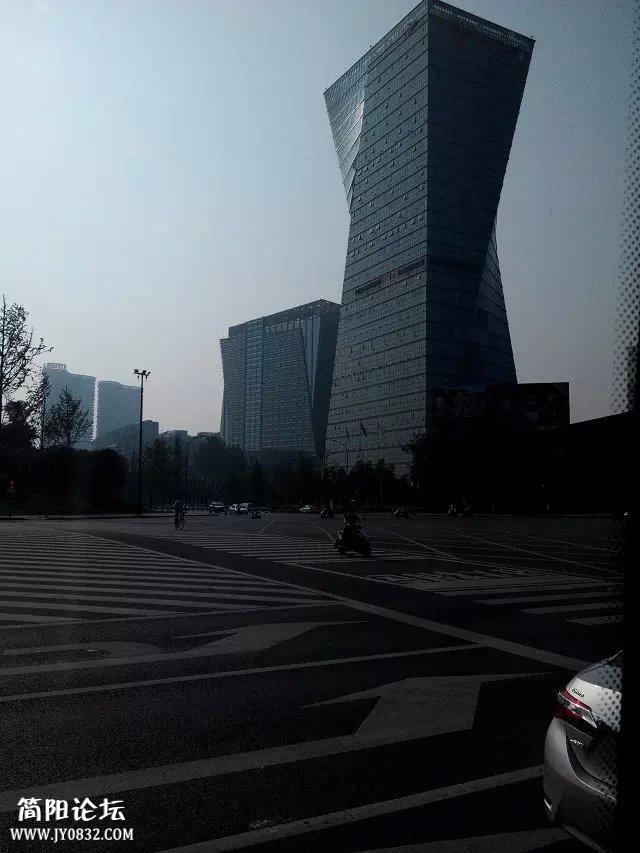 212.jpg