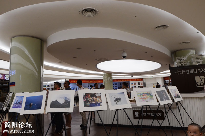 2015新人新作展12.JPG