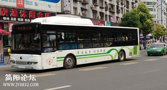 28qv62q0td.jpg