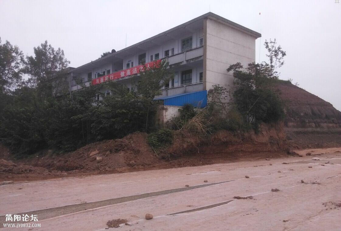 QQ图片20151010134132.jpg