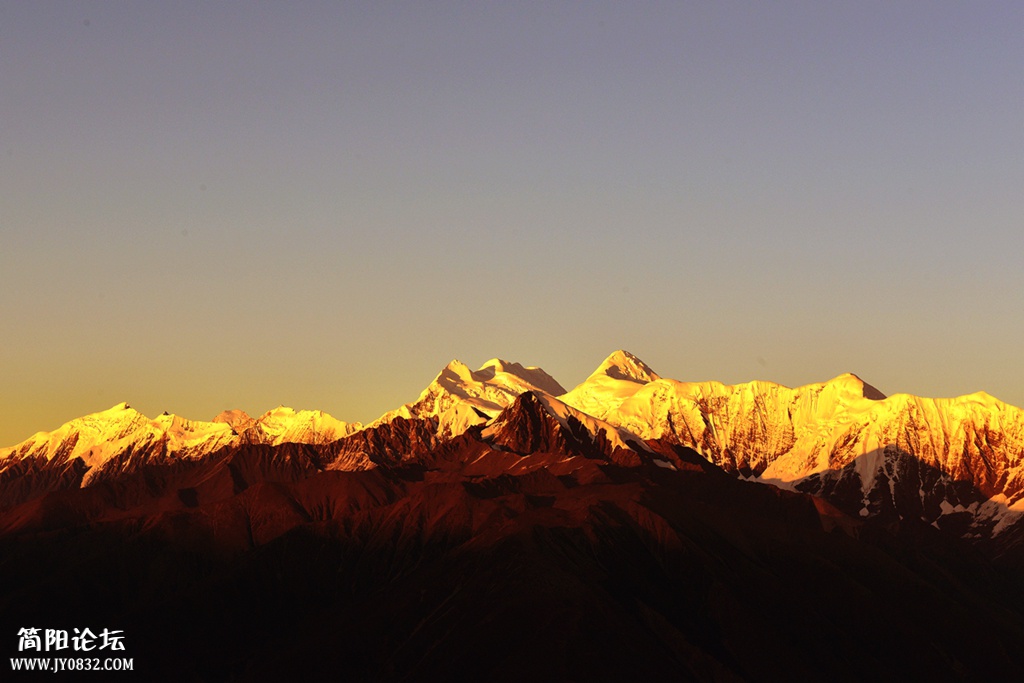 贡嘎雪山  王鹰 (4).jpg